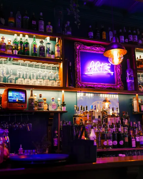 Il bancone di Arte Pub
