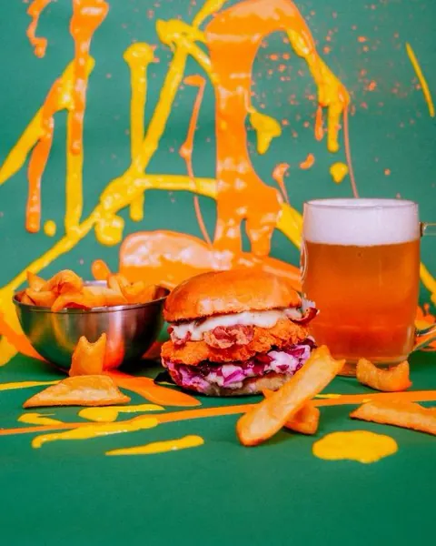 Burger e colori di Arte Pub